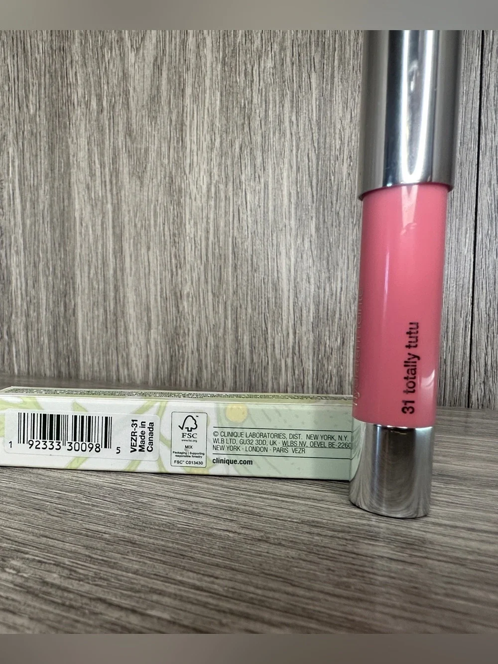 Clinique Chubby Stick Moisturizing Lip Color Balm - 31 Totally Tutu